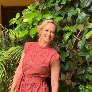 Meet your Posher, Monica